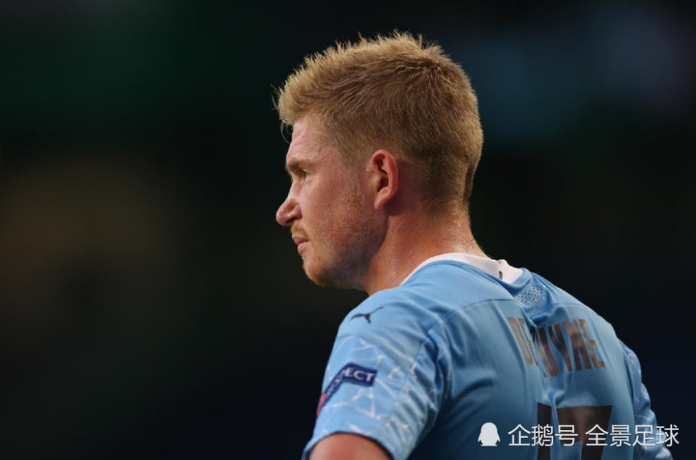 足球报：邵佳一确认当选中国国家队新任主帅！