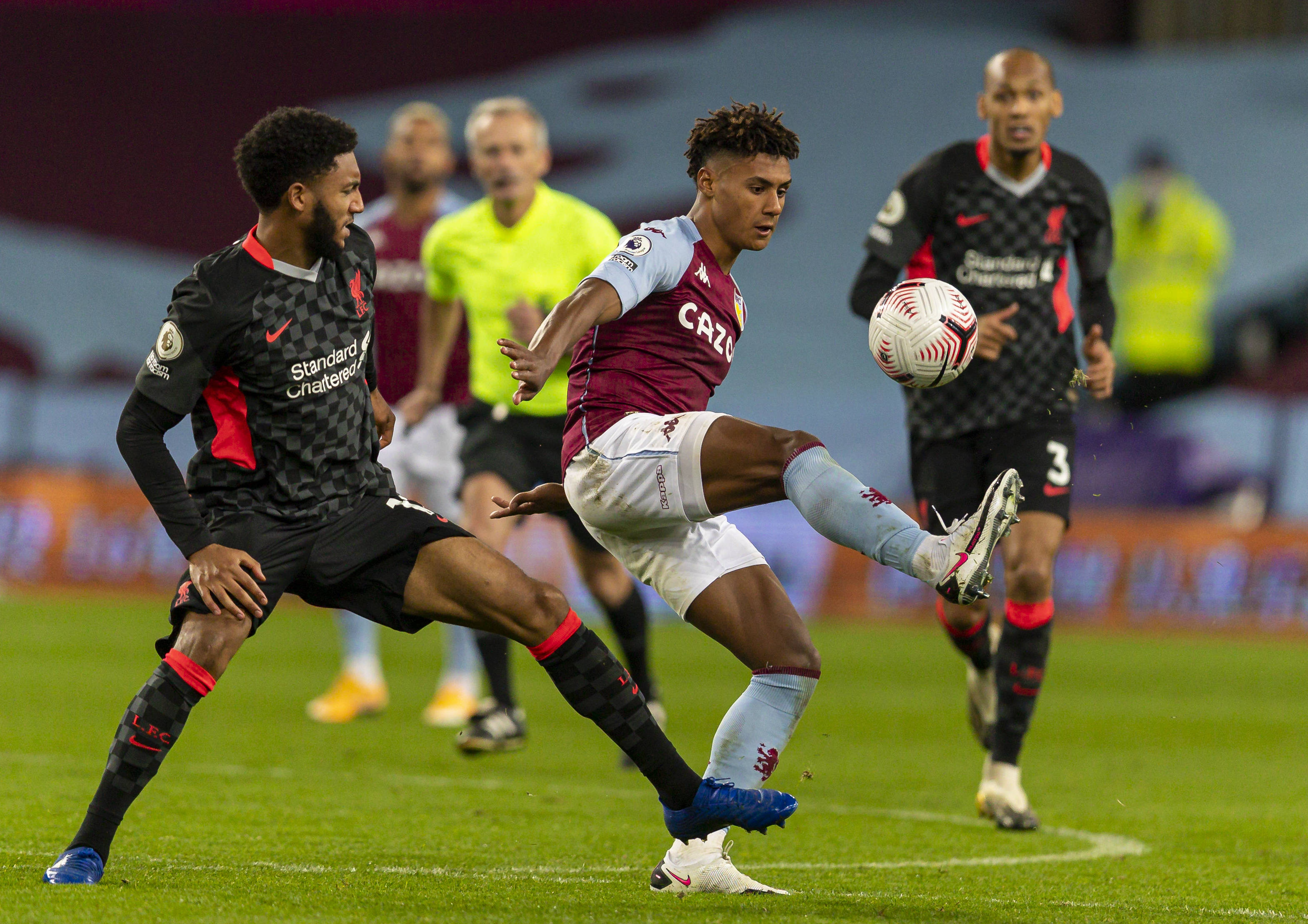 梅西以两次助攻助国际迈阿密首度称霸全美，引发海外球迷热议