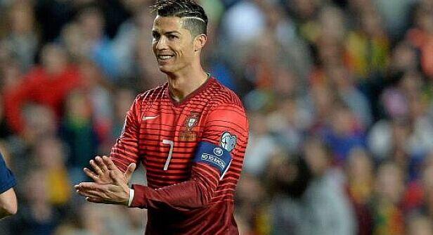 北京时间12月10日凌晨04：00，2025／26赛季欧冠联赛阶段第六轮的一场关键对决将在诺坎普球场上演。