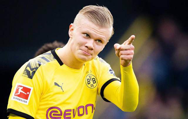 德天空：德甲三强争夺17岁中场德卡特，安德莱赫特要价2500万