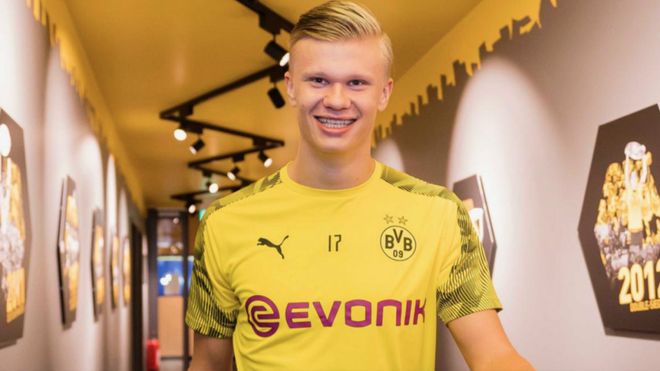 津媒谈邵佳一：土帅对阶段性考核的要求无异议且薪酬好商量