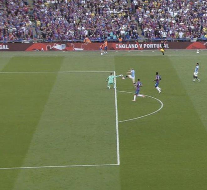 常规操作！亚历山大单节怒砍16分，三节已有33分入账